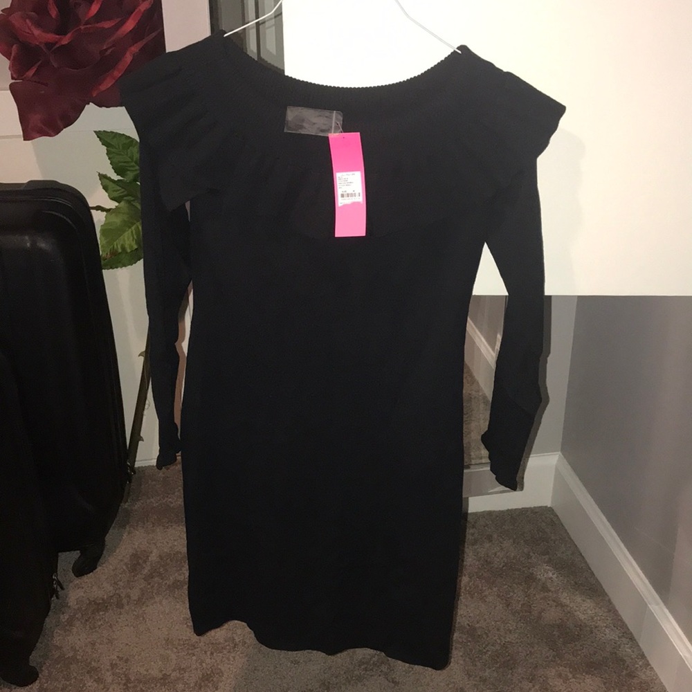 NWT Lilly Pulitzer off the shoulder sweater dress